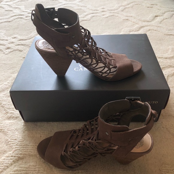 Vince Camuto Caged Leather Sandals - Picture 5 of 5